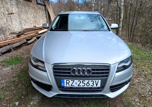 Audi A4 cena 29900 przebieg: 340000, rok produkcji 2011 z Recz małe 326